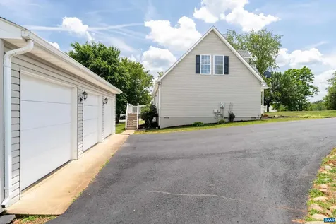 742 Valley View Road Ruckersville VA 22968
