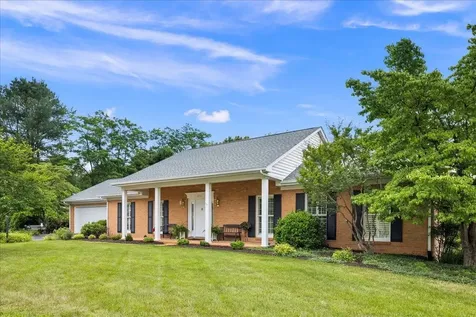 610 Woodmont Drive Staunton VA 24401
