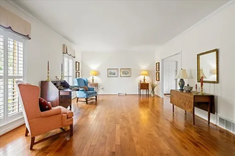 610 Woodmont Drive Staunton VA 24401