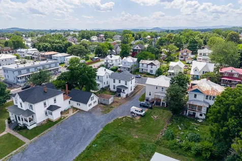 438 Collicello Street Harrisonburg VA 22802