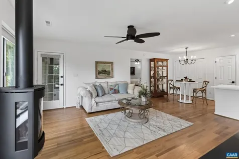 43 Creekside Circle Charlottesville VA 22902