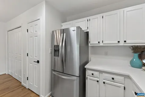 43 Creekside Circle Charlottesville VA 22902