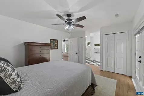 43 Creekside Circle Charlottesville VA 22902