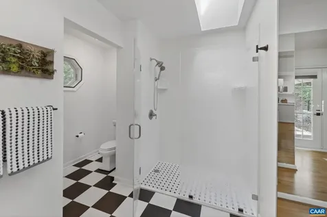 43 Creekside Circle Charlottesville VA 22902