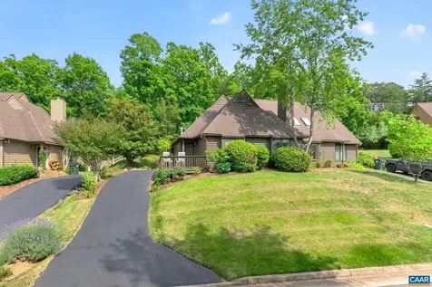 43 Creekside Circle Charlottesville VA 22902