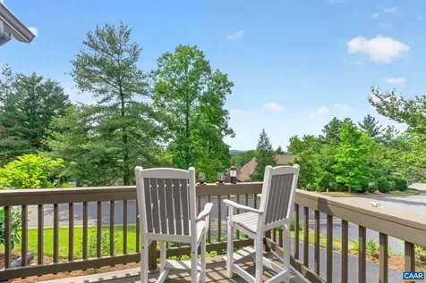 43 Creekside Circle Charlottesville VA 22902