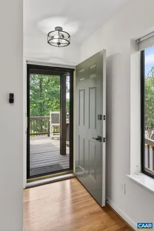 43 Creekside Circle Charlottesville VA 22902
