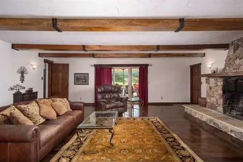 229 Summerdean Road Middlebrook VA 24459