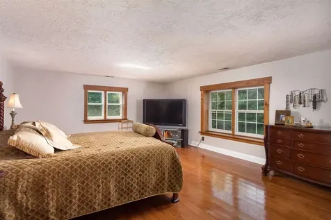 229 Summerdean Road Middlebrook VA 24459