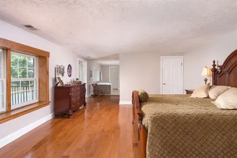 229 Summerdean Road Middlebrook VA 24459