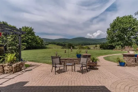 229 Summerdean Road Middlebrook VA 24459