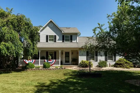 39 Cranberry Drive Stuarts Draft VA 24477