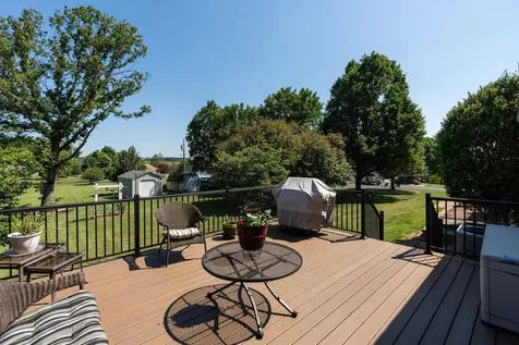 39 Cranberry Drive Stuarts Draft VA 24477