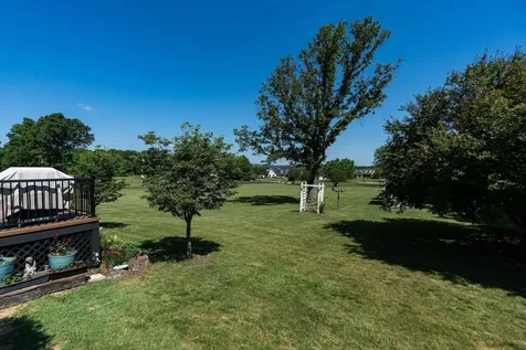 39 Cranberry Drive Stuarts Draft VA 24477