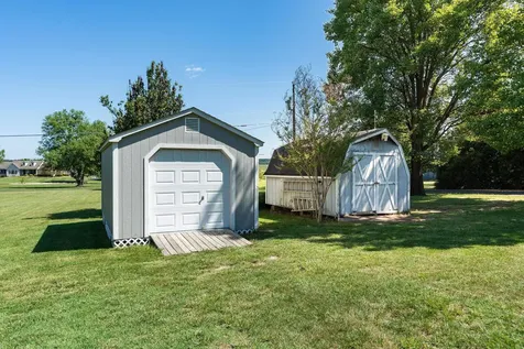 39 Cranberry Drive Stuarts Draft VA 24477