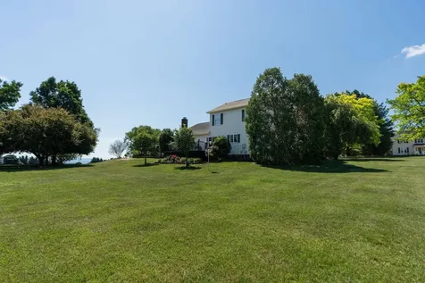 39 Cranberry Drive Stuarts Draft VA 24477