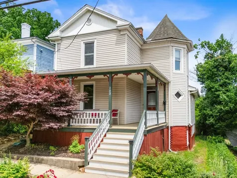 223 Madison Place N Staunton VA 24401