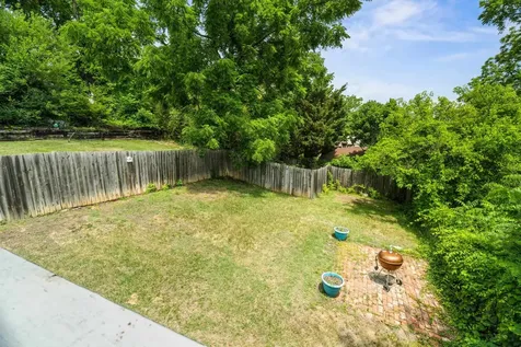 223 Madison Place N Staunton VA 24401