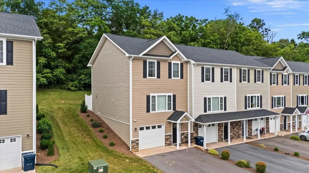 1104 Bluemoon Drive Rockingham VA 22801