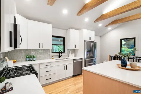 1004 Cottonwood Road Charlottesville VA 22903