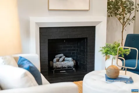 1004 Cottonwood Road Charlottesville VA 22903