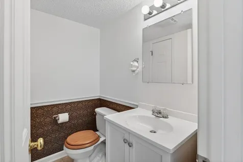4117 Lee Highway Weyers Cave VA 24486