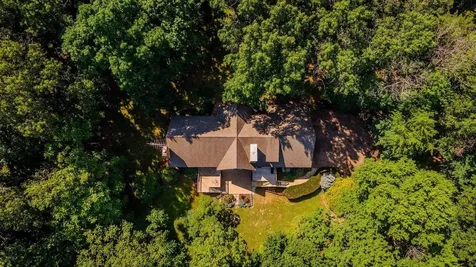 4117 Lee Highway Weyers Cave VA 24486