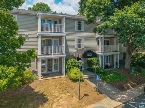 1313 Villa Way Charlottesville VA 22903