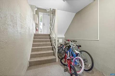 1313 Villa Way Charlottesville VA 22903