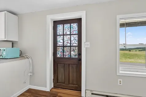 406 Hewitt Road Swoope VA 24479