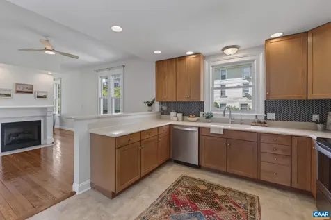433 Winchester Avenue N Waynesboro VA 22980