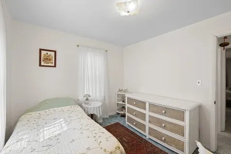 506 College Circle Staunton VA 24401