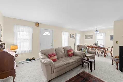 506 College Circle Staunton VA 24401