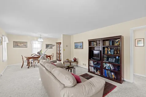 506 College Circle Staunton VA 24401