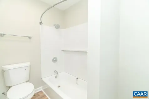 102 Dorset Court Charlottesville VA 22911