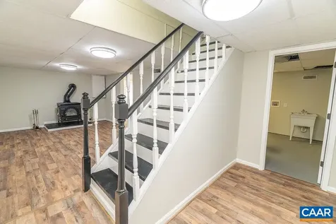 102 Dorset Court Charlottesville VA 22911