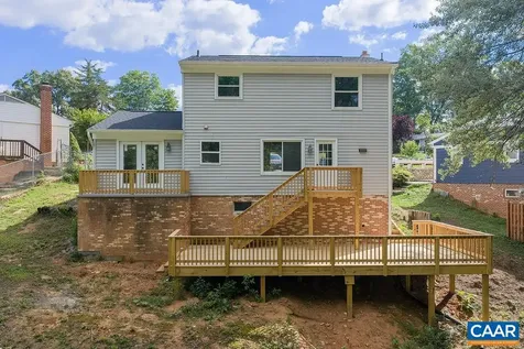 102 Dorset Court Charlottesville VA 22911