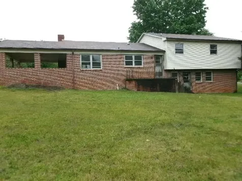 25 Hoods Court Ruckersville VA 22968