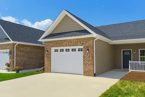 74 Fossil Drive Stuarts Draft VA 24477