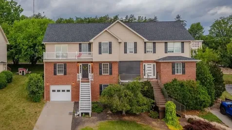 1823 Willow Hill Drive SW Harrisonburg VA 22801