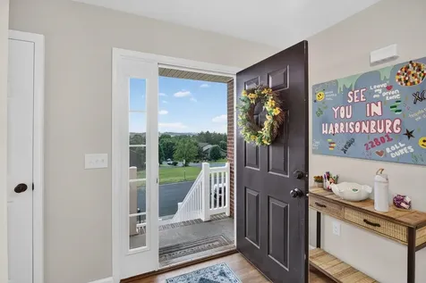 1823 Willow Hill Drive SW Harrisonburg VA 22801