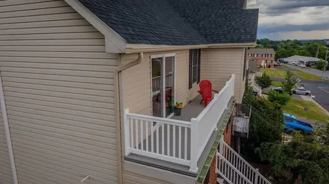 1823 Willow Hill Drive SW Harrisonburg VA 22801