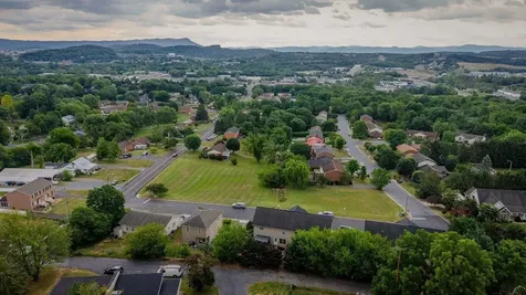 1823 Willow Hill Drive SW Harrisonburg VA 22801