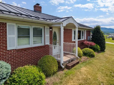 12199 Hollow Road Fulks Run VA 22830