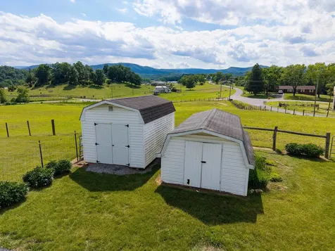 12199 Hollow Road Fulks Run VA 22830