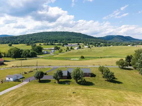 12199 Hollow Road Fulks Run VA 22830
