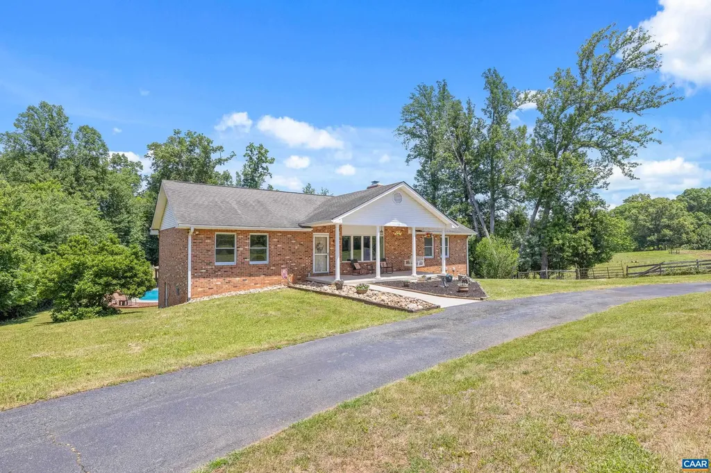 5393 Amicus Road Ruckersville VA 22968