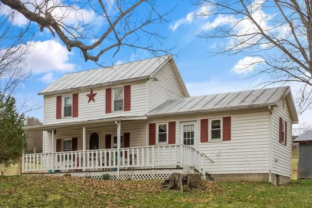 12111 Sleepy Hollow Lane Fulks Run VA 22830