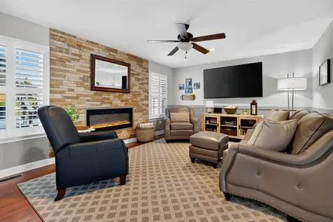 25 Meriwether Circle Stuarts Draft VA 24477