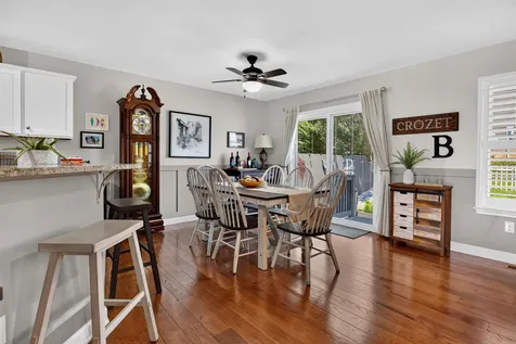 25 Meriwether Circle Stuarts Draft VA 24477